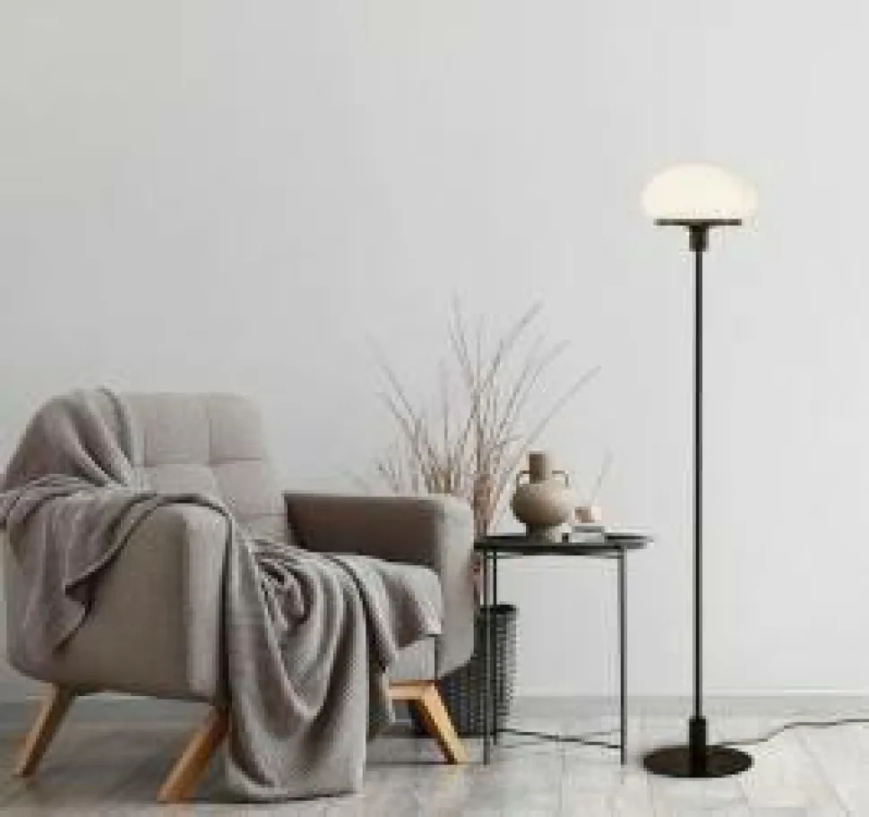 Aneta Lighting Gulvlampe New August
