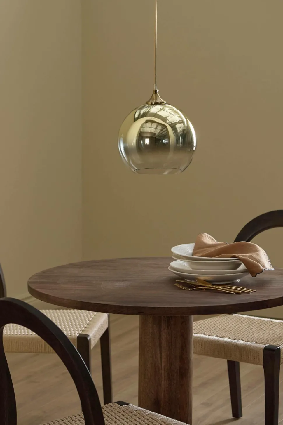 Ellos Home Loftlampe Cosmo Ø 25 cm