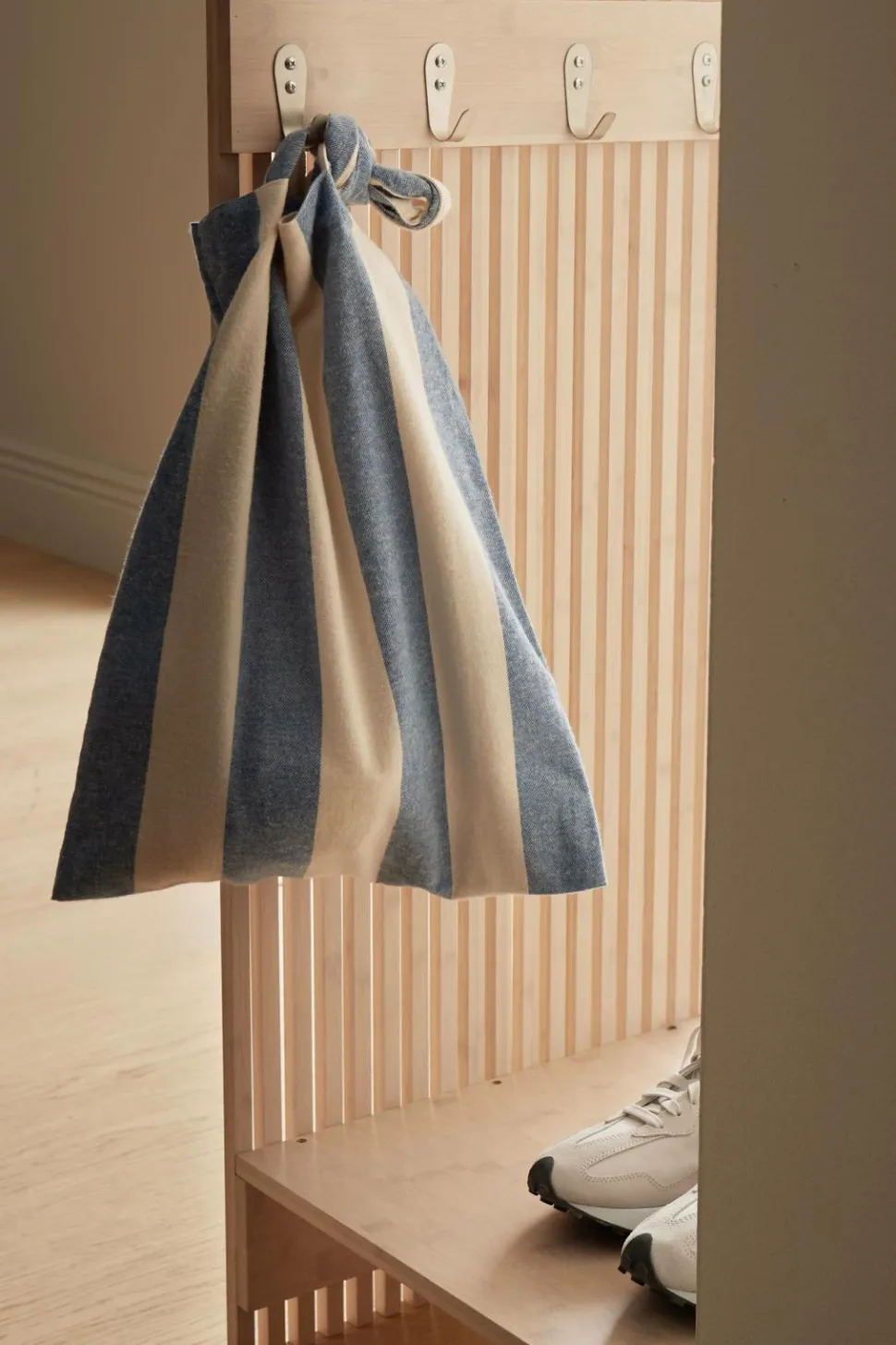 Ellos Home Opbevaring i gangen / stumtjener Stripe