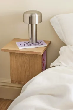 Ellos Home Sengebord / Væghylde Asti