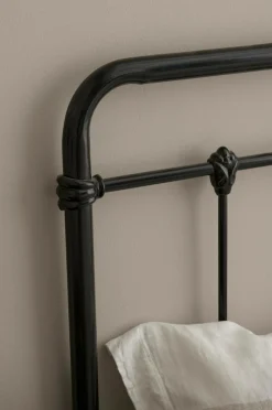 Ellos Home Sengegavl Industriell 180 cm