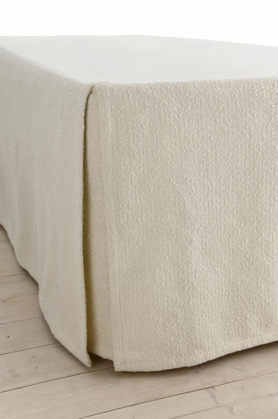 Ellos Home Sengekappe Altro i bouclé, højde 60 cm
