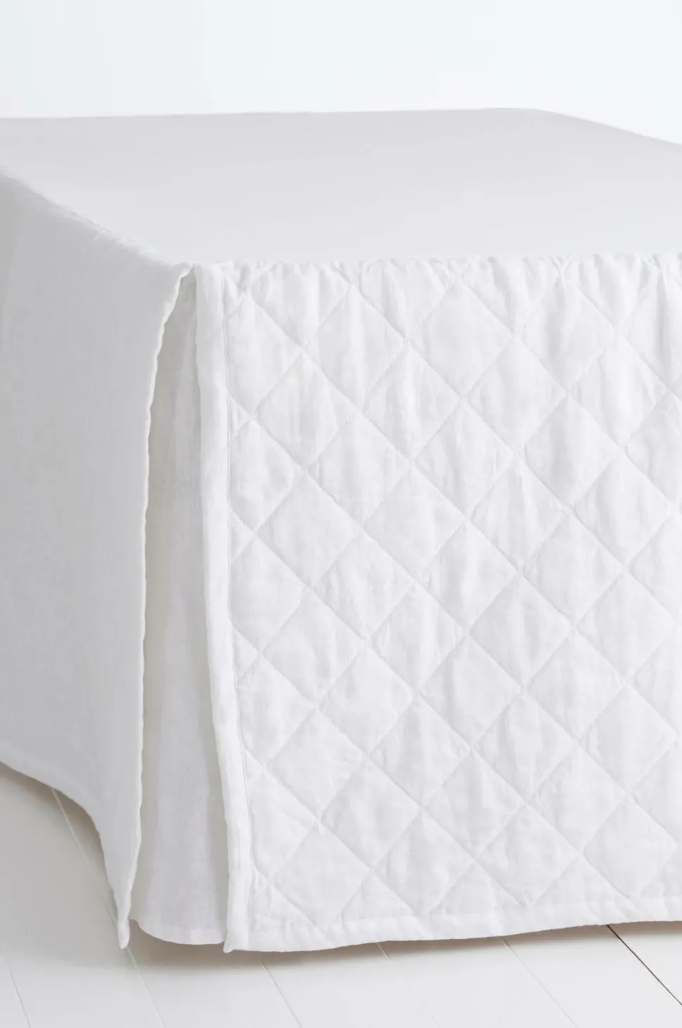 Ellos Home Sengekappe Candice Quilted i vasket hør, højde 60 cm