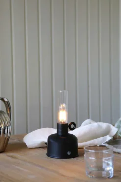 Markslöjd Genopladelig bordlampe Astrid B/O