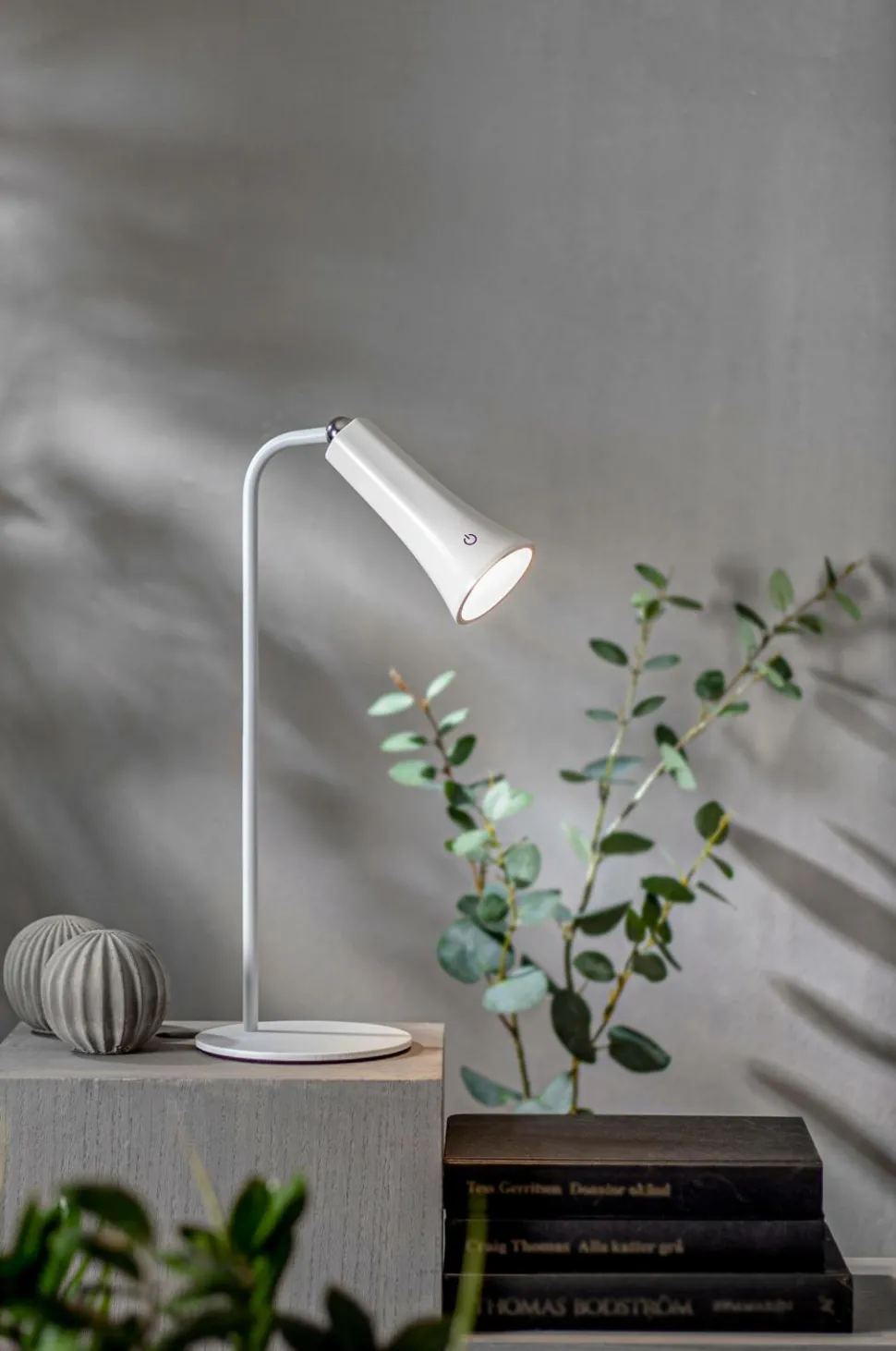Star Trading Funktionel bordlampe