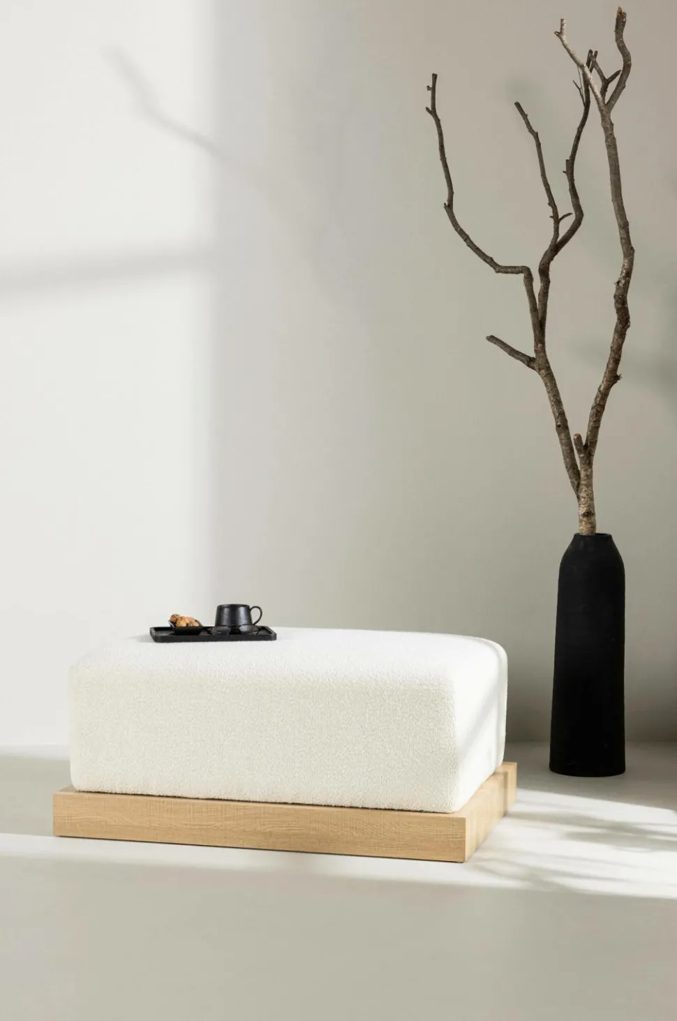 Venture Home Ottoman Ivy
