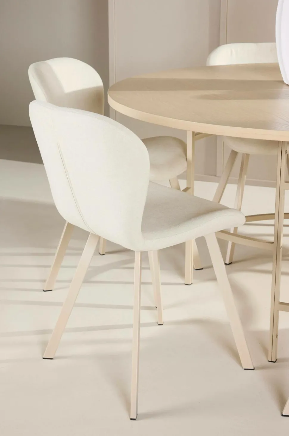 Venture Home Spisebord Copenhagen med Lilja-stol