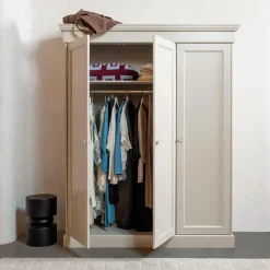 WOOOD Olivia Garderobe